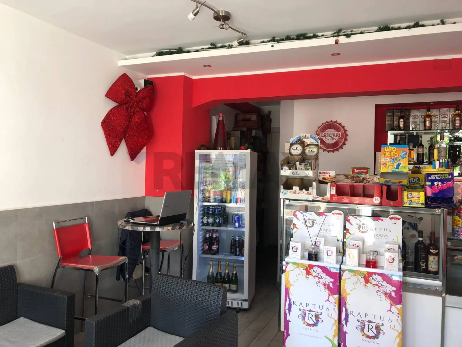 Locale Commerciale in Vendita a Salerno