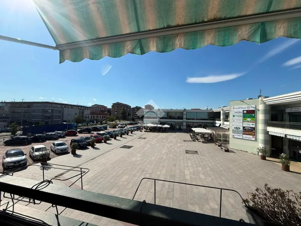 5 locali in vendita a Borgaro Torinese