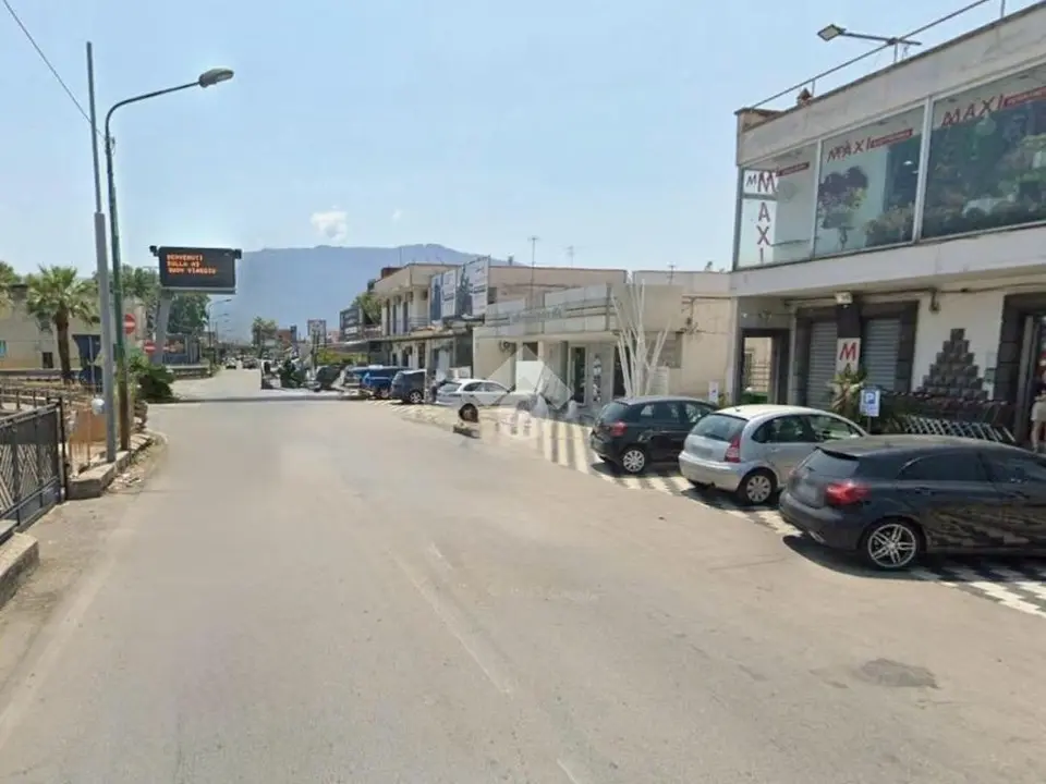 6 locali in vendita a Pompei