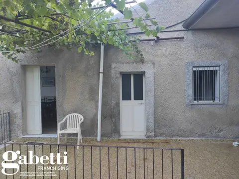 Casa Indipendente in Cda Fico snc, Gioiosa Marea (ME)