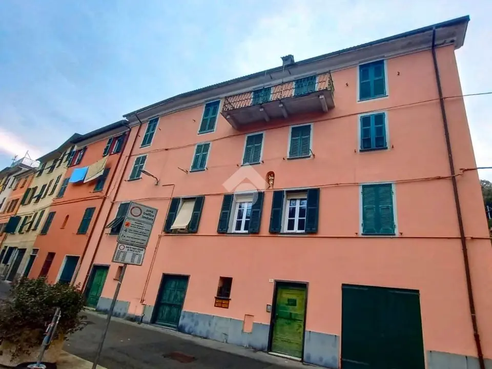 Trilocale in vendita a Borzonasca