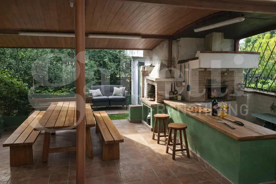 Casa Indipendente in via Acquarita 0, Eboli (SA)