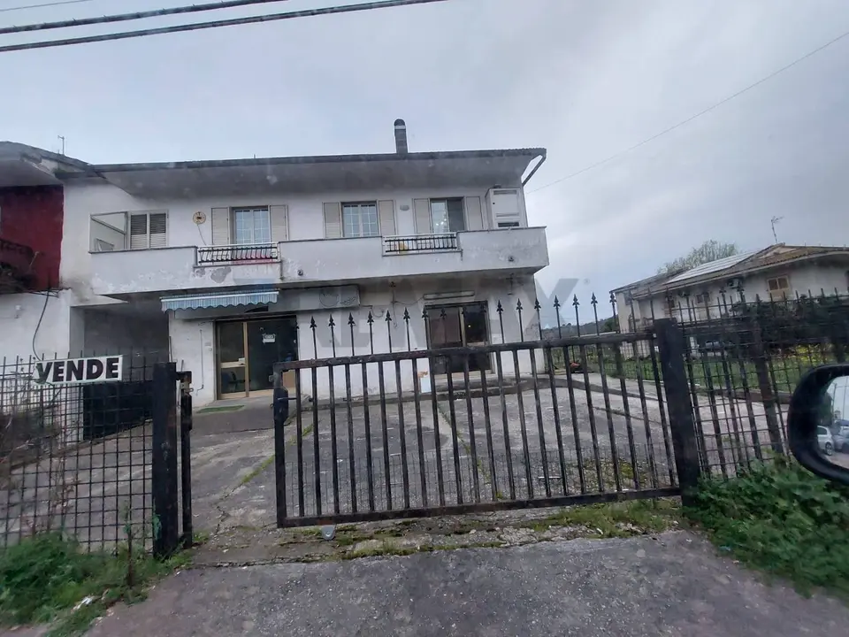 Casa Indipendente in Vendita a Minturno