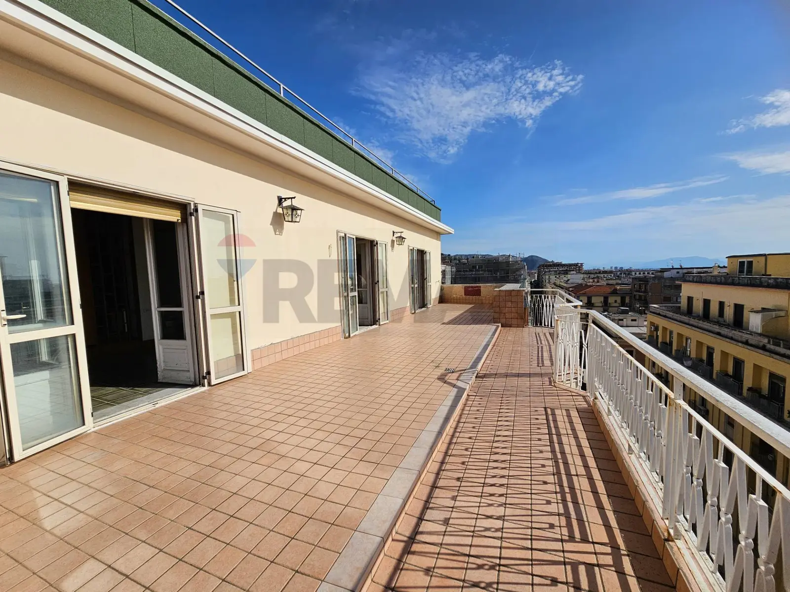 Appartamento in Vendita a Salerno