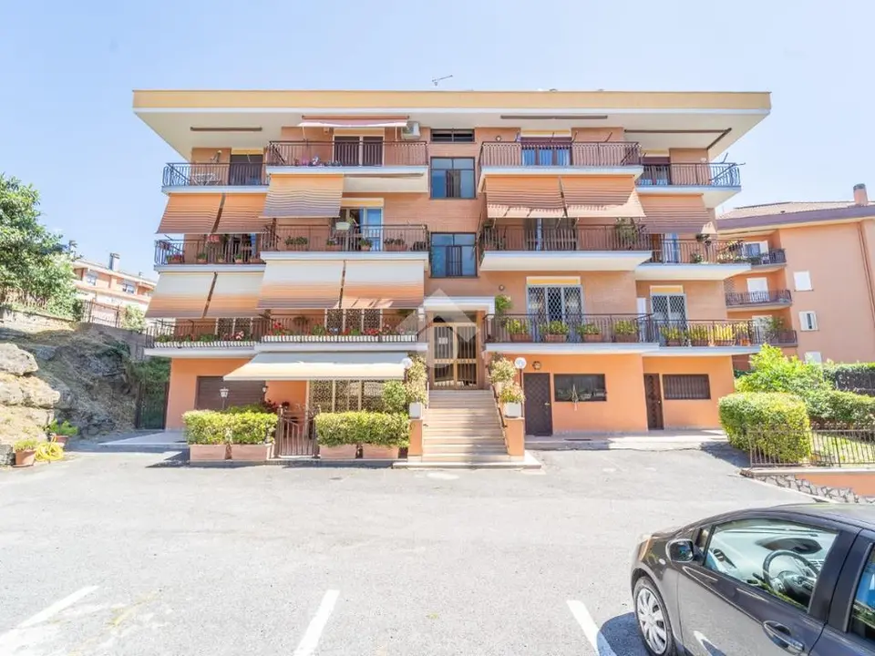 Trilocale in vendita a Ariccia