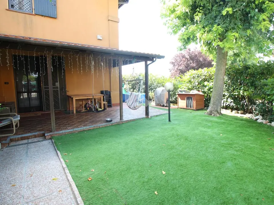 Maison 2 chambres à vendre à Medicina
