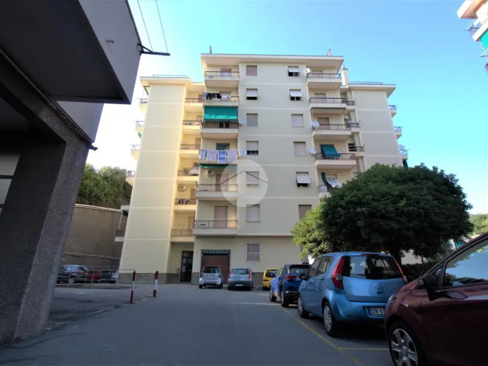 Posto auto in affitto a Genova