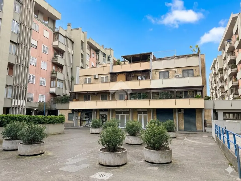 Quadrilocale in vendita a Roma