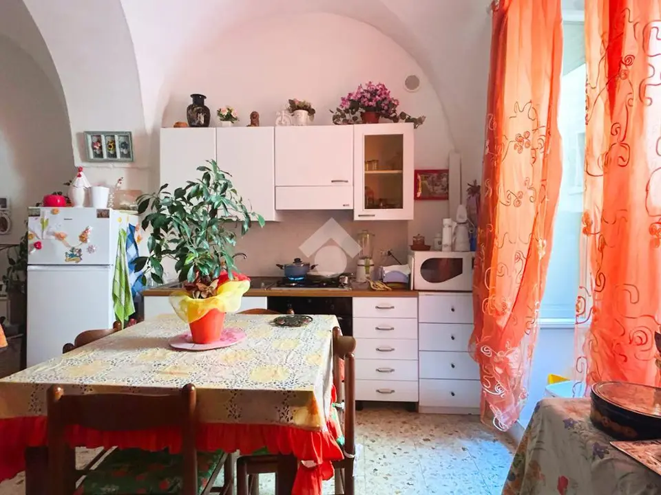 Casa semindipendente in vendita a Putignano