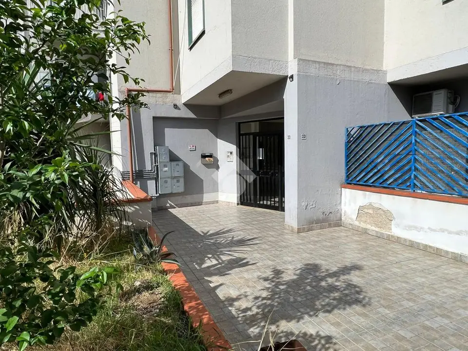 Quadrilocale in vendita a Reggio Di Calabria