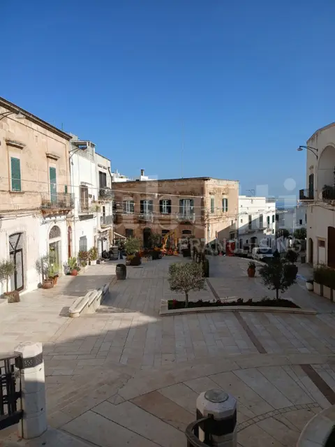 Casa Indipendente in Via Capitano Vito Tamborrino, Ostuni (BR)
