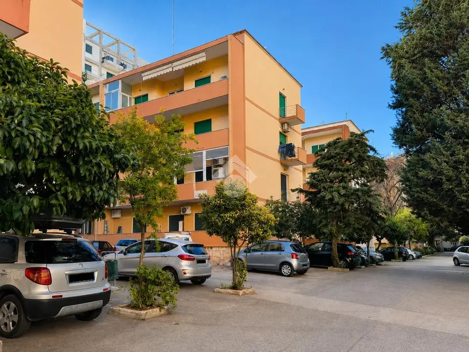Quadrilocale in vendita a Bari