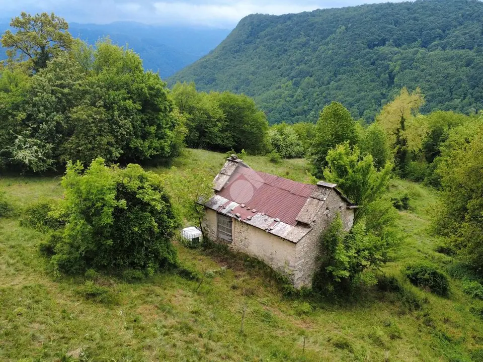 Rustico in vendita a Velo Veronese