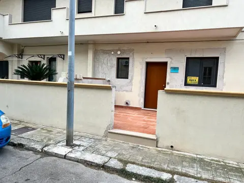 Appartamento in VIA ESTRAMURALE snc, Montemesola (TA)