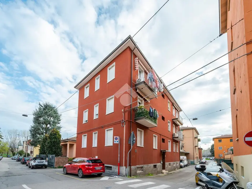 6 locali in vendita a Bologna