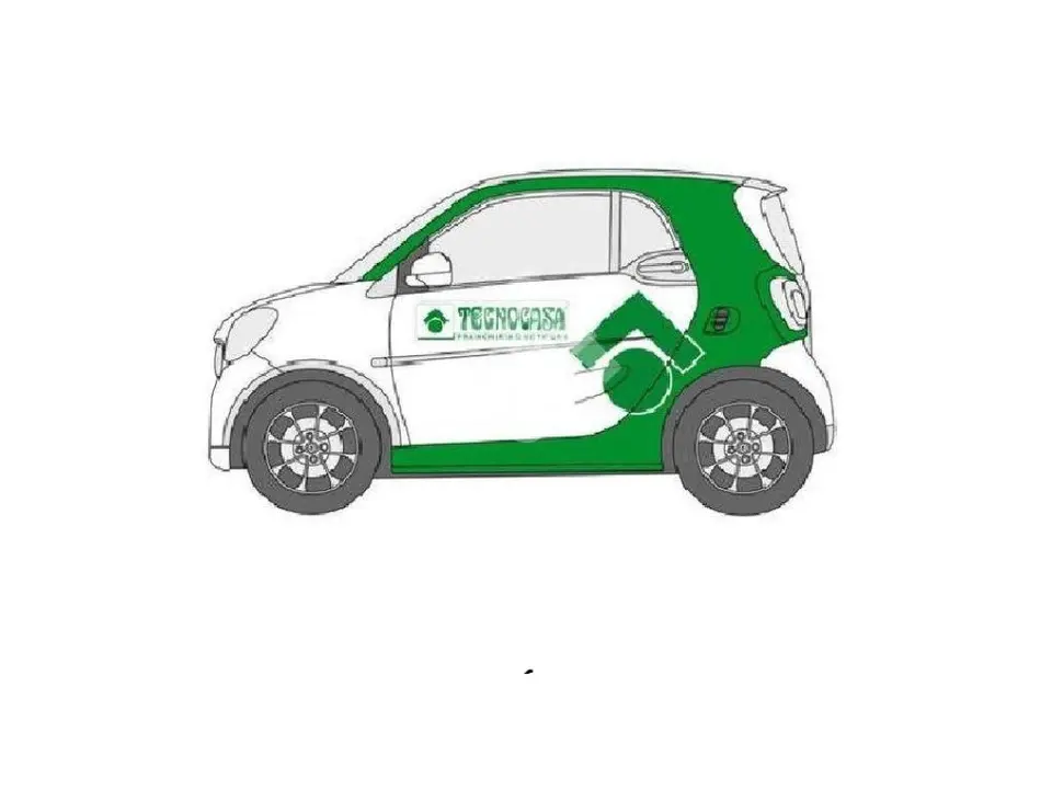 Box / posti auto in affitto a Roma