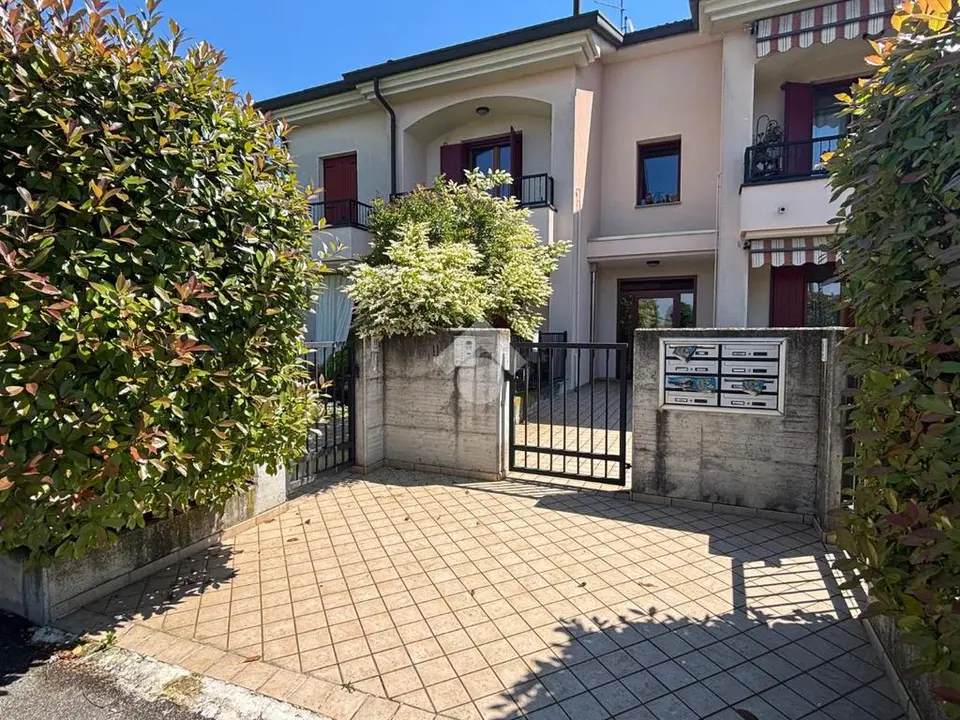 Bilocale in vendita a Pozzonovo