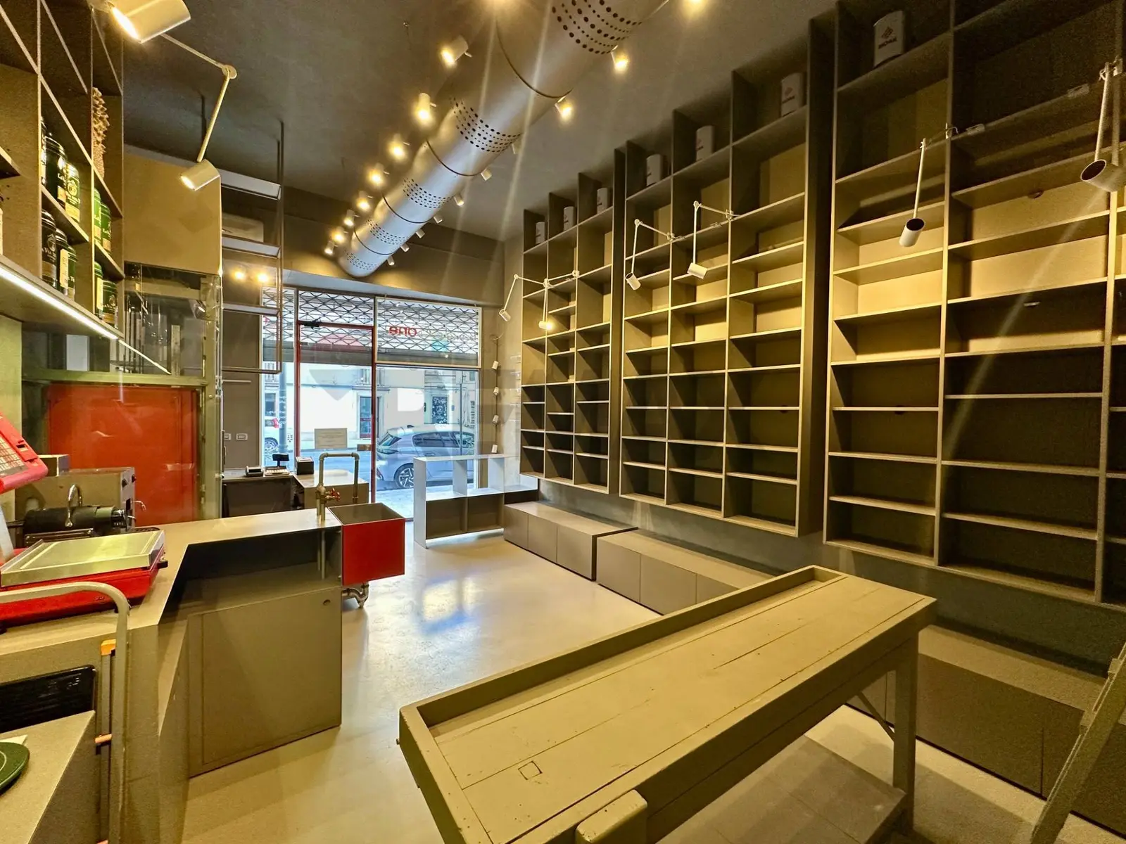 Locale Commerciale in Affitto a Modica