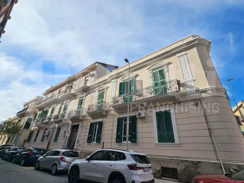 Cantina in Via Romagnosi 7, Messina (ME)