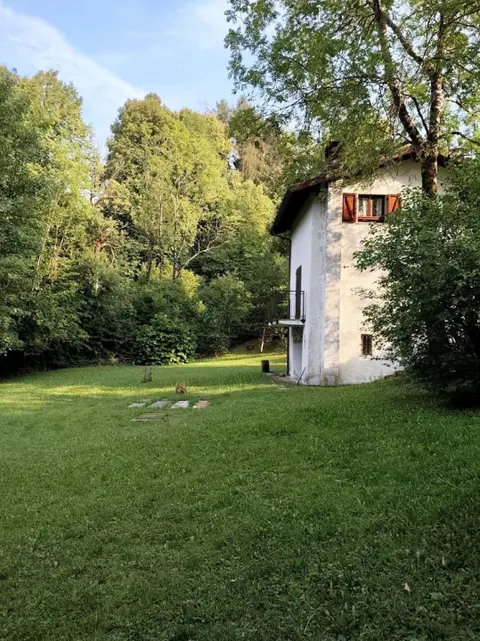 Casa Indipendente in Località Aramé snc, Alta Valle Intelvi (CO)