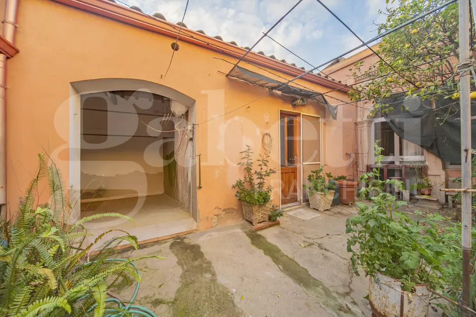 Casa Indipendente in Via Sant'Olimpia snc, Selargius (CA)