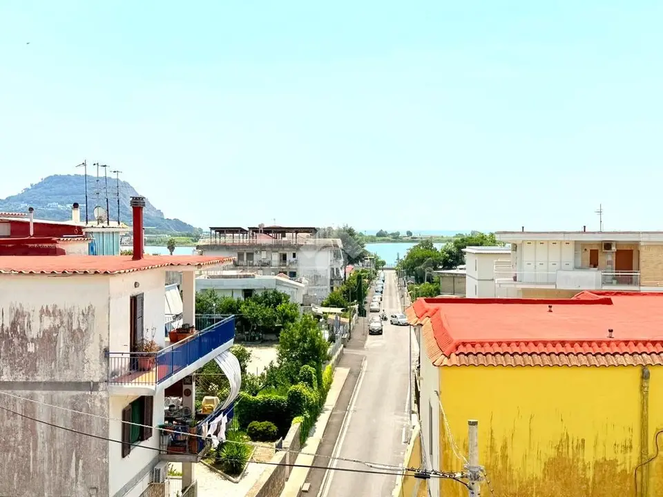 Quadrilocale in vendita a Bacoli