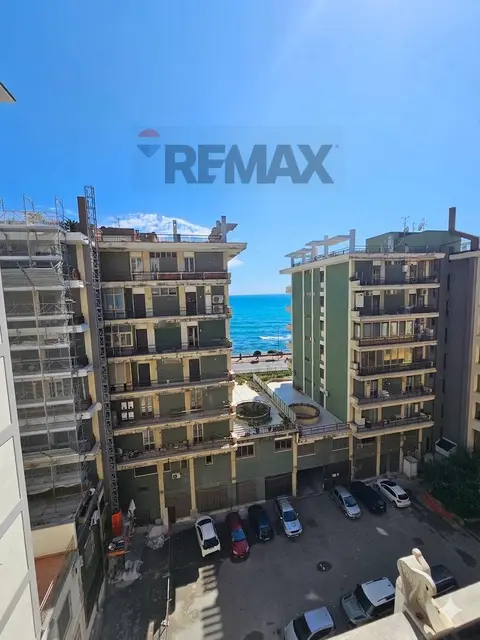 Appartamento in Vendita a Salerno