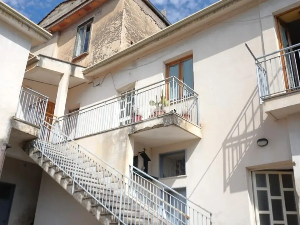Casa semindipendente in vendita a Montecorvino Pugliano