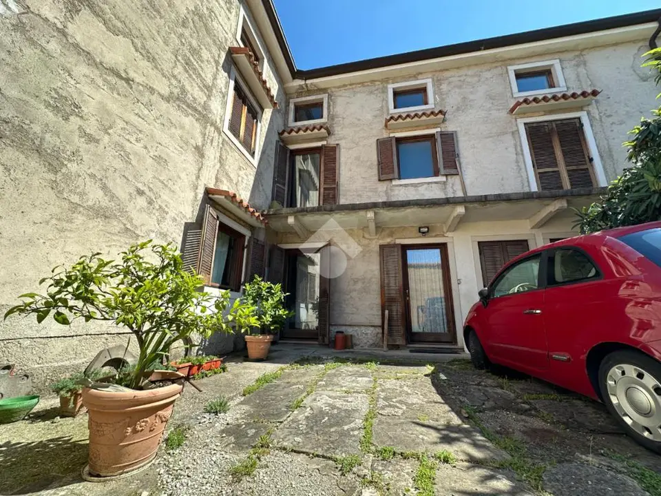 Quadrilocale in vendita a Trieste