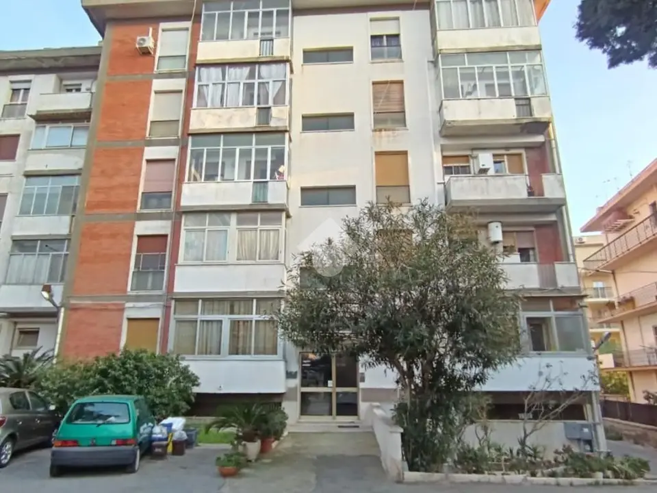 Trilocale in vendita a Reggio Di Calabria