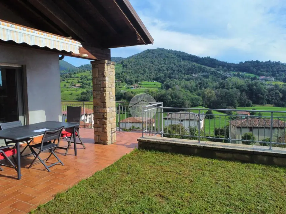 Villa singola in vendita a Villongo