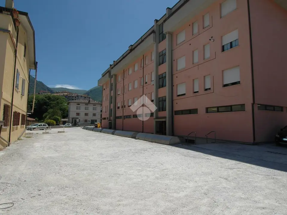 Quadrilocale in vendita a Gualdo Tadino