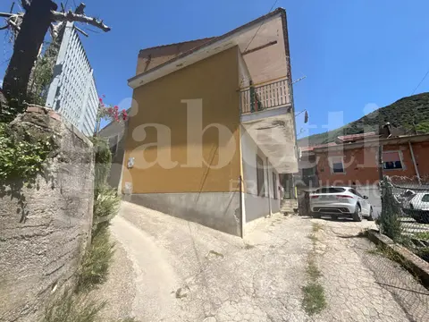 Casa Indipendente in Via Trugnano , Tramonti (SA)