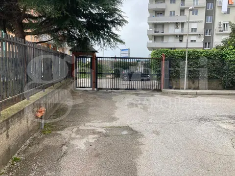 Appartamento in Via Monsignor Aniello Vicinanza  0, Battipaglia (SA)