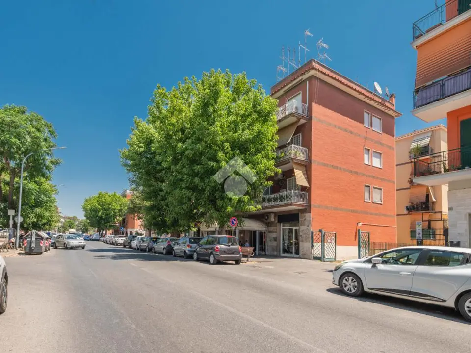 Trilocale in vendita a Roma