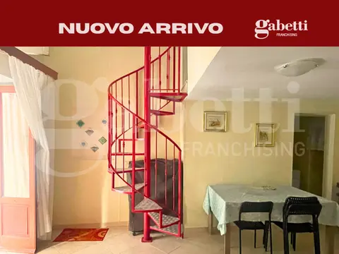 Appartamento in Via Indipendenza, vico 13 3, Gaeta (LT)