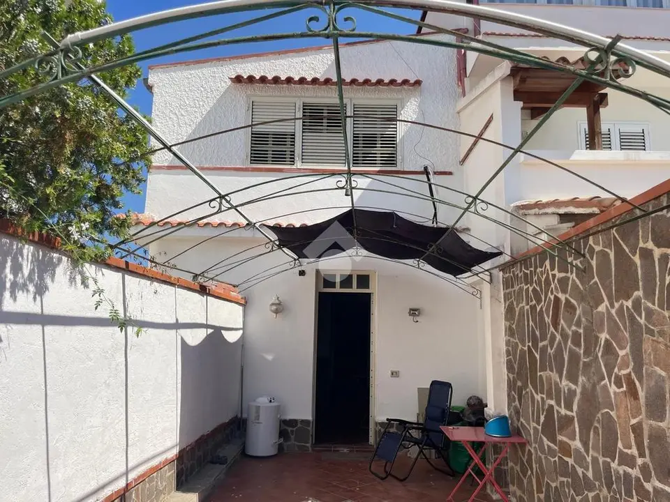 Casa indipendente in vendita a Carini