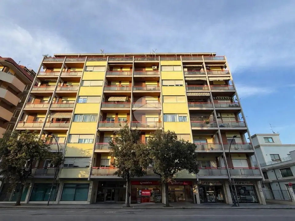 Quadrilocale in vendita a Pescara