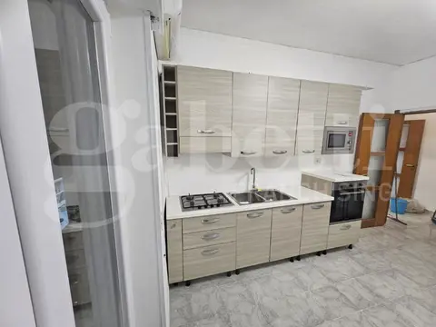Appartamento in Viale degli Asteroidi, Napoli (NA)