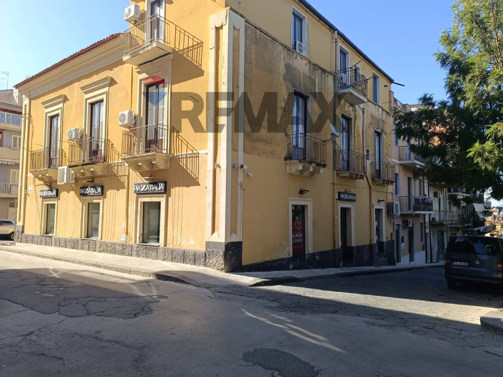 Locale Commerciale in Affitto a Ramacca