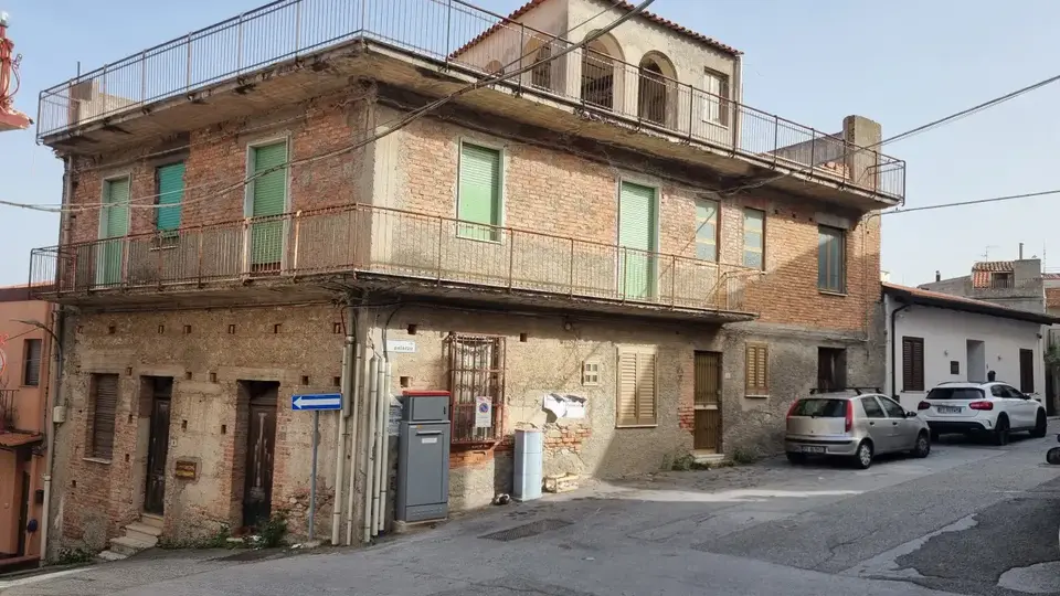 Palazzina in VIA PALAZZO snc, Gualtieri Sicaminò (ME)