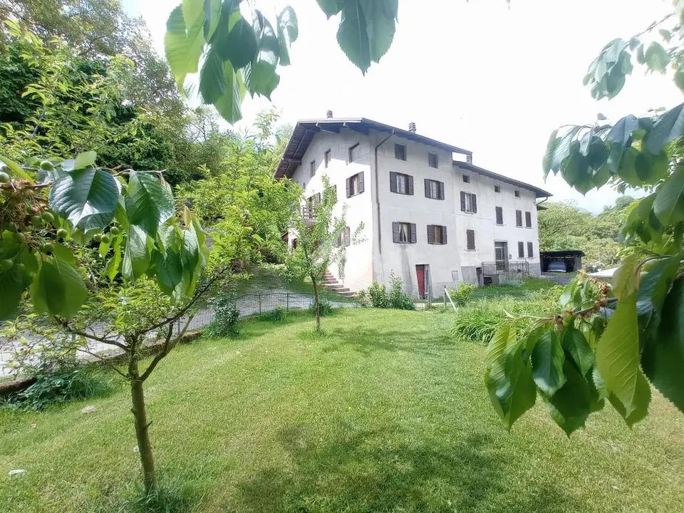 Casa semindipendente in vendita a Drena
