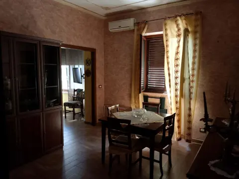 Appartamento in Via Zisa  11, Palermo (PA)