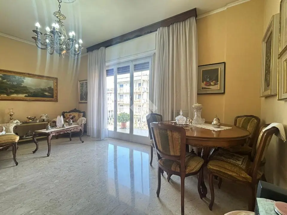 Trilocale in vendita a Rapallo