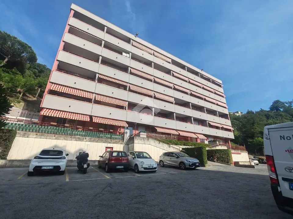 5 locali in vendita a Genova