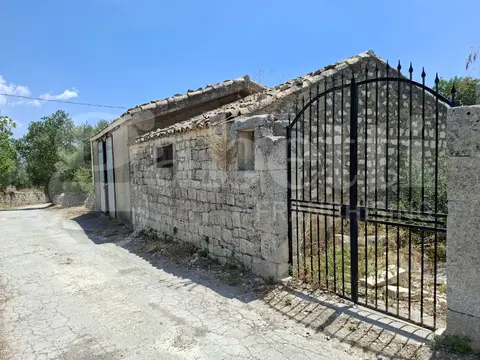 Casa Indipendente in C.da Margione snc, Modica (RG)