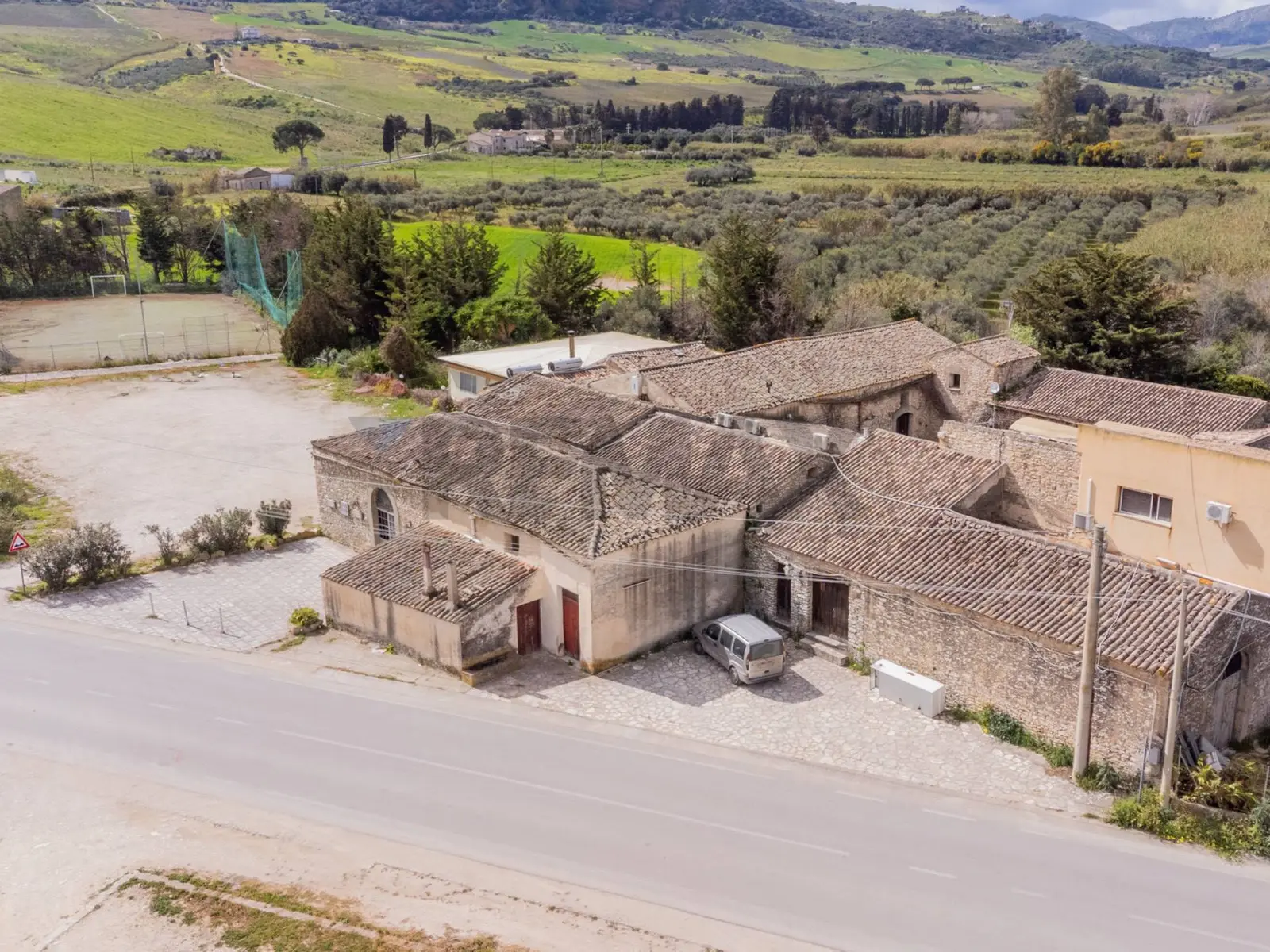 Stabile/Palazzo in Vendita a Calatafimi-Segesta
