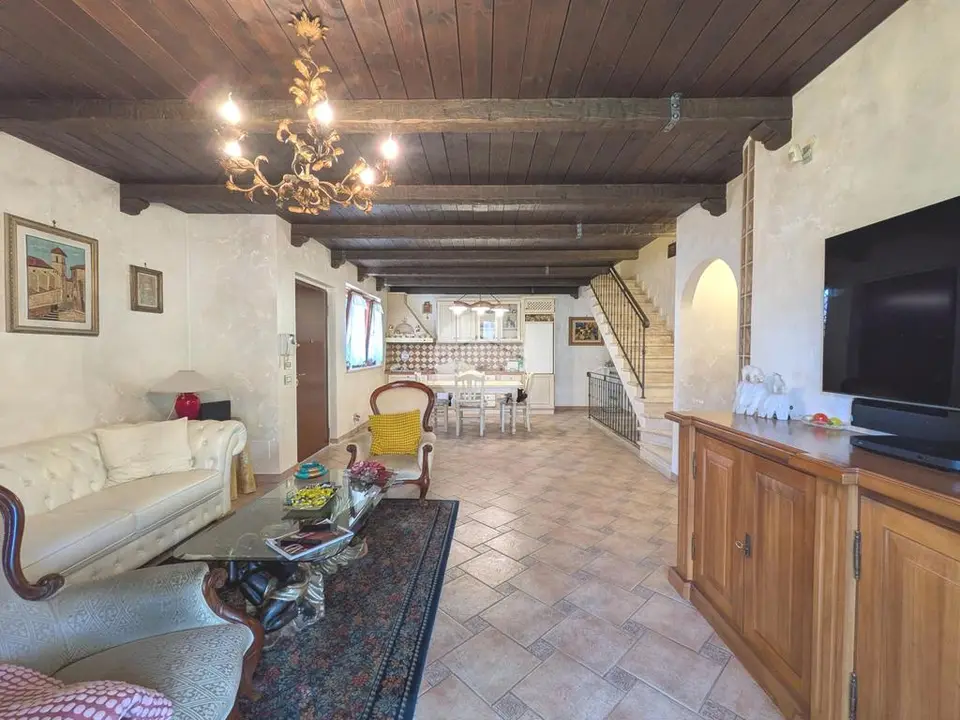 Villa a schiera in vendita a Ciampino