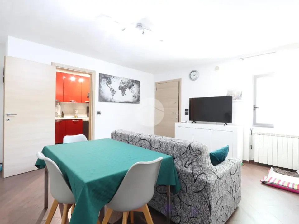 Porzione di bifamiliare in vendita a Pescara