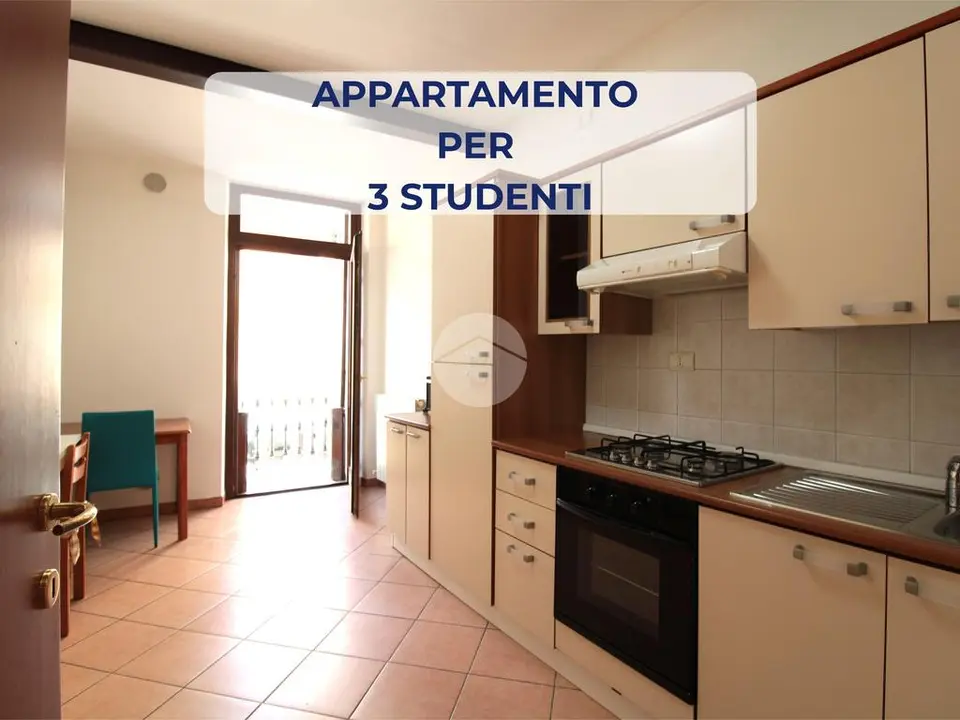 Quadrilocale in affitto a Verona
